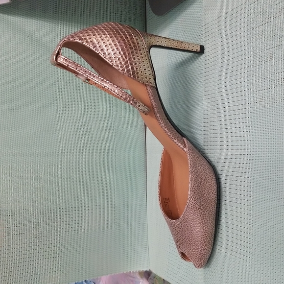 Calvin Klein Gold Peep toe with ankle strap Shoes - Picture 5 of 12